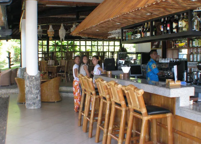 Resort Dolphin House Moalboal
